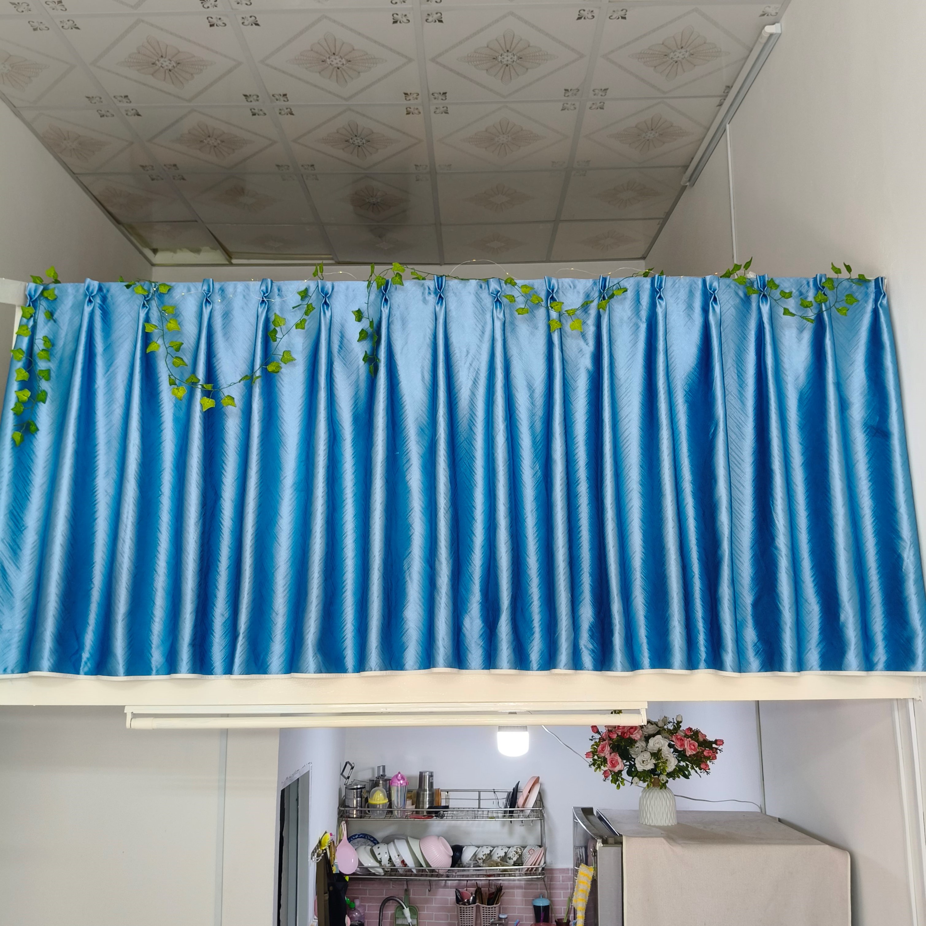 Rèm Gác – May Xếp Ly, Viền Màu